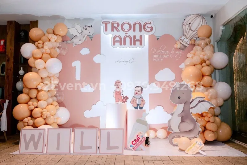 Mẫu backdrop phông nền sinh nhật bé trai ấn tượng