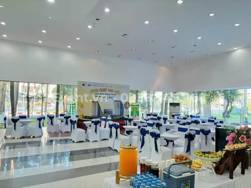 Hướng dẫn kịch bản tổ chức khai trương cửa hàng quần áo chi tiết