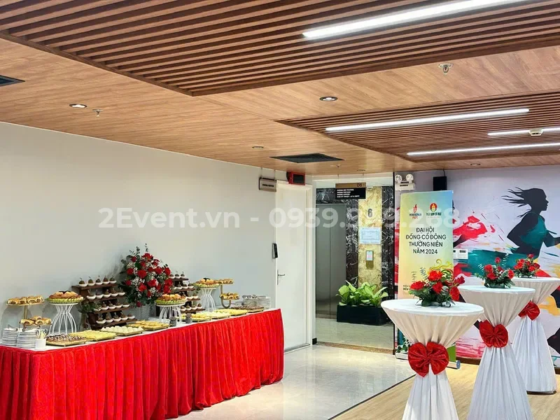 Thi Công Backdrop Chuyên Nghiệp Tại TP.HCM: Khẳng Định Đẳng Cấp Sự Kiện