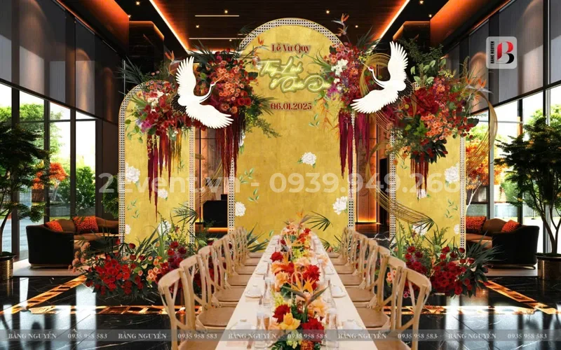 Đội ngũ 2Event đang tiến hành trang trí đám cưới tại sự kiện