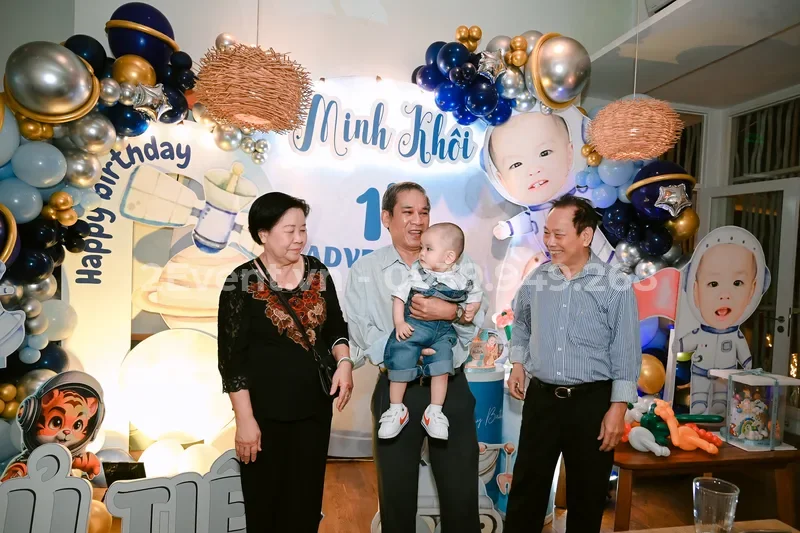 Ý tưởng trang trí sinh nhật chủ đề khủng long cho bé yêu