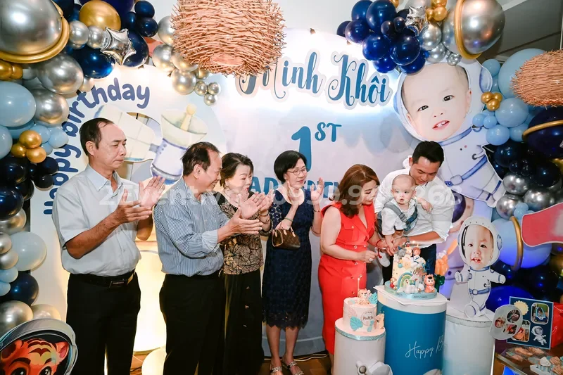 Ý tưởng trang trí sinh nhật chủ đề nàng tiên cá cho bé yêu
