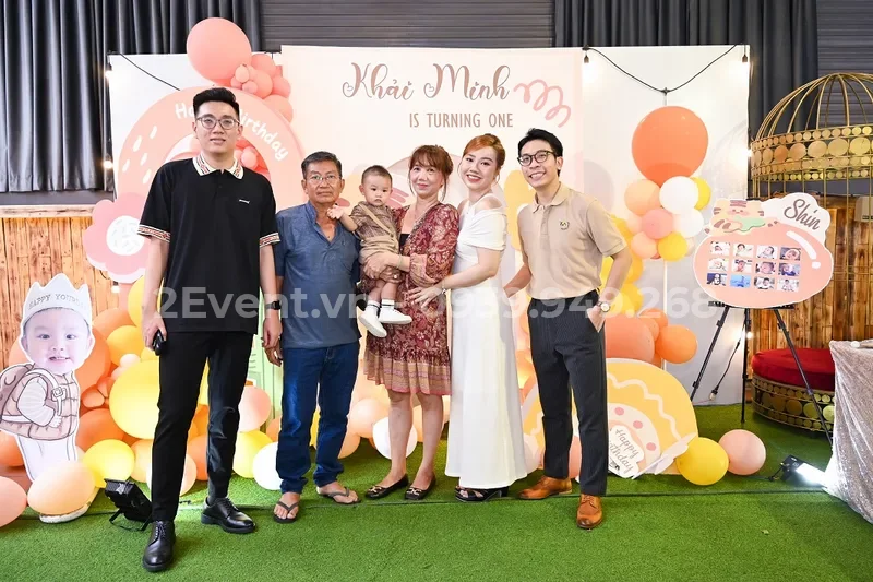 Ý tưởng trang trí sinh nhật chủ đề hổ con cho bé yêu