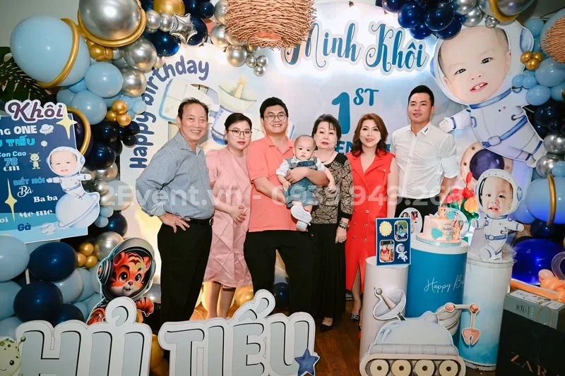 Ý tưởng trang trí sinh nhật chủ đề hổ con cho bé yêu